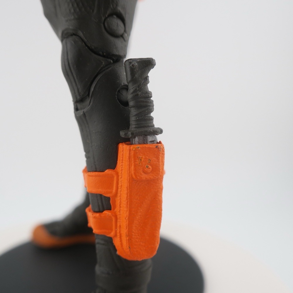 Mcfarlane DC Multiverse Deathstroke Rebirth Figure Used - Picture 4 of 5